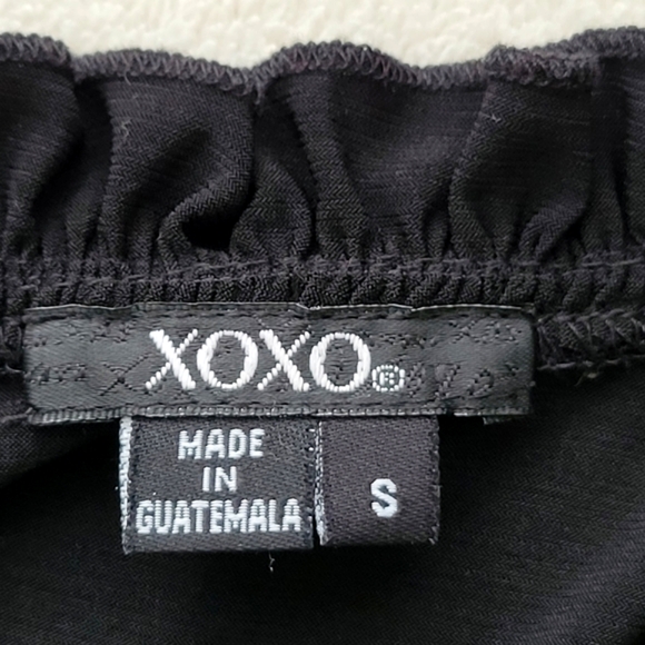 XOXO | 1/2 Wrap Sleeveless Blouse EUC Ladies Small Black Smocked Waist - Picture 10 of 12